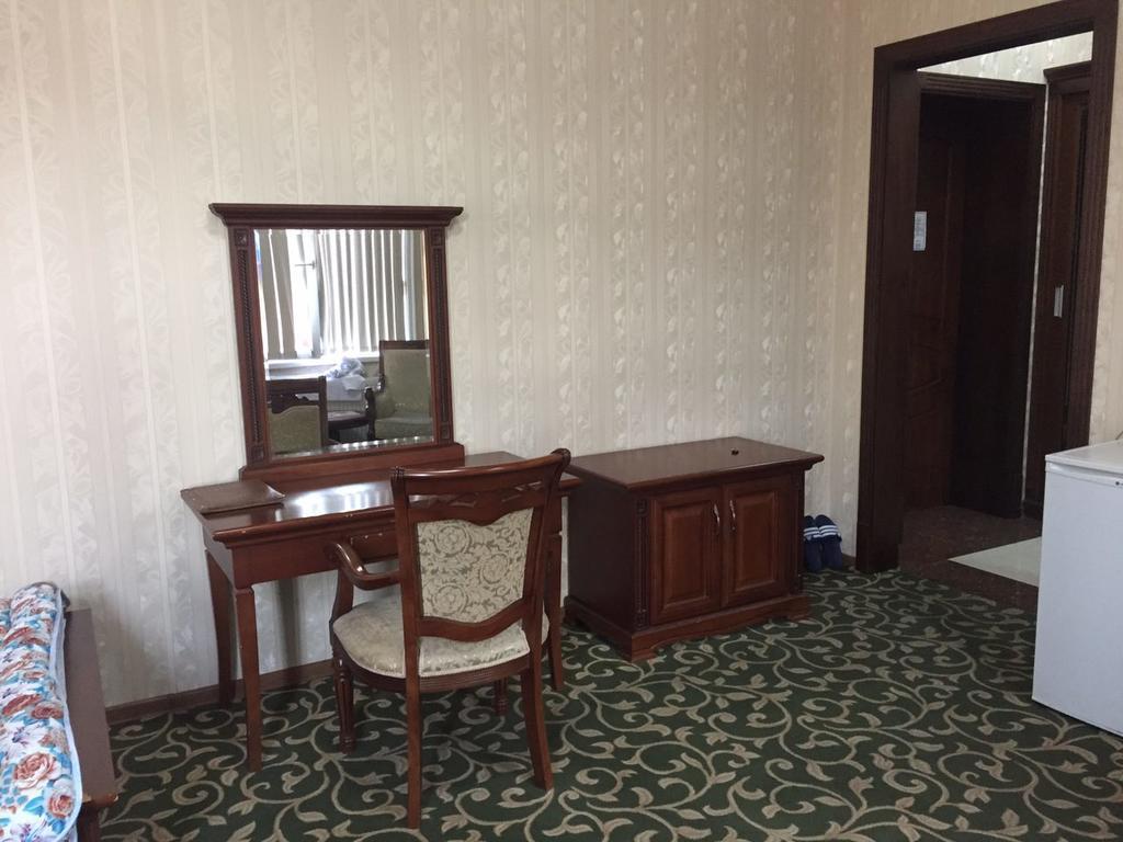 Western Suites Hotel Ташкент Экстерьер фото