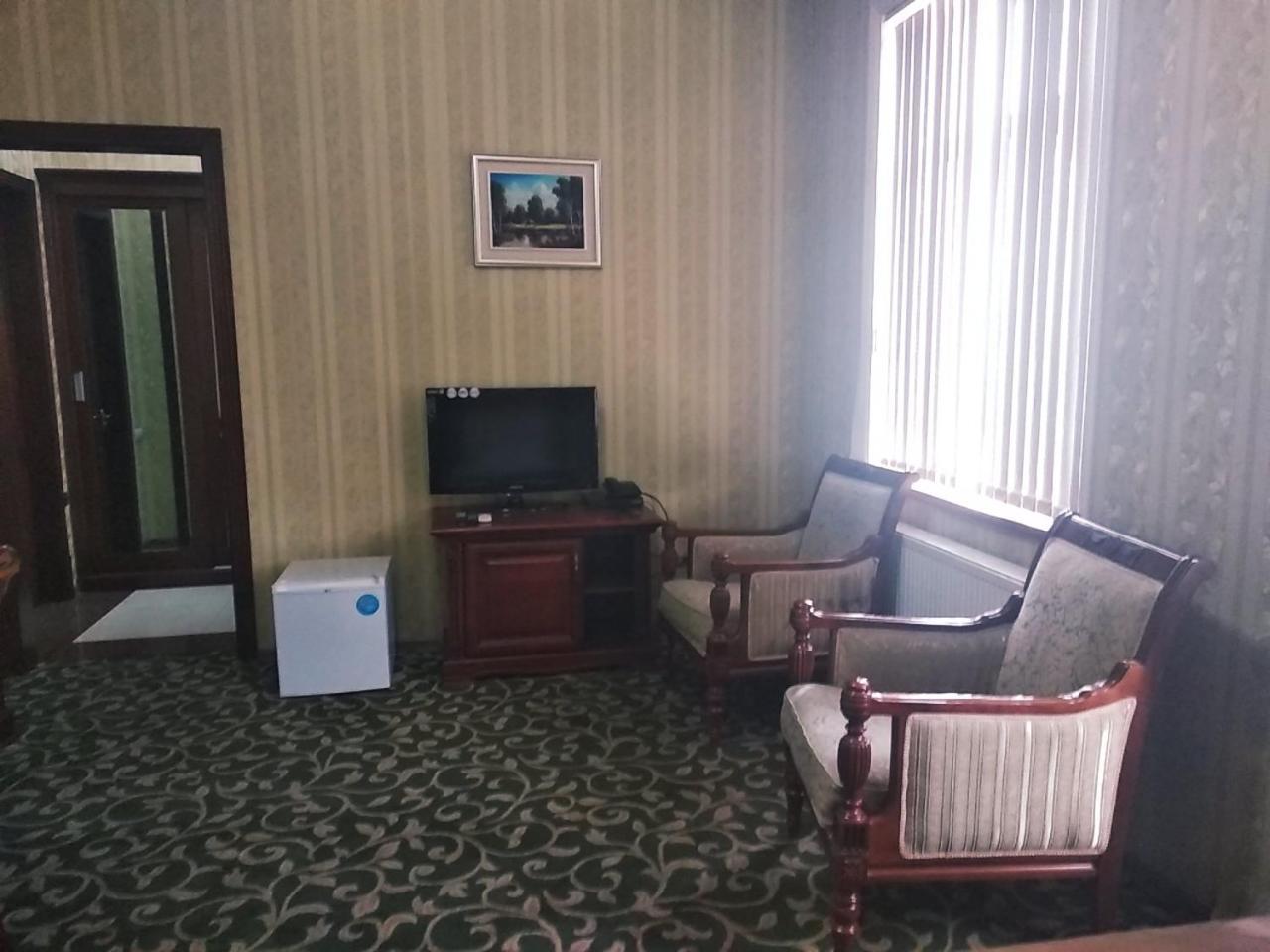 Western Suites Hotel Ташкент Экстерьер фото